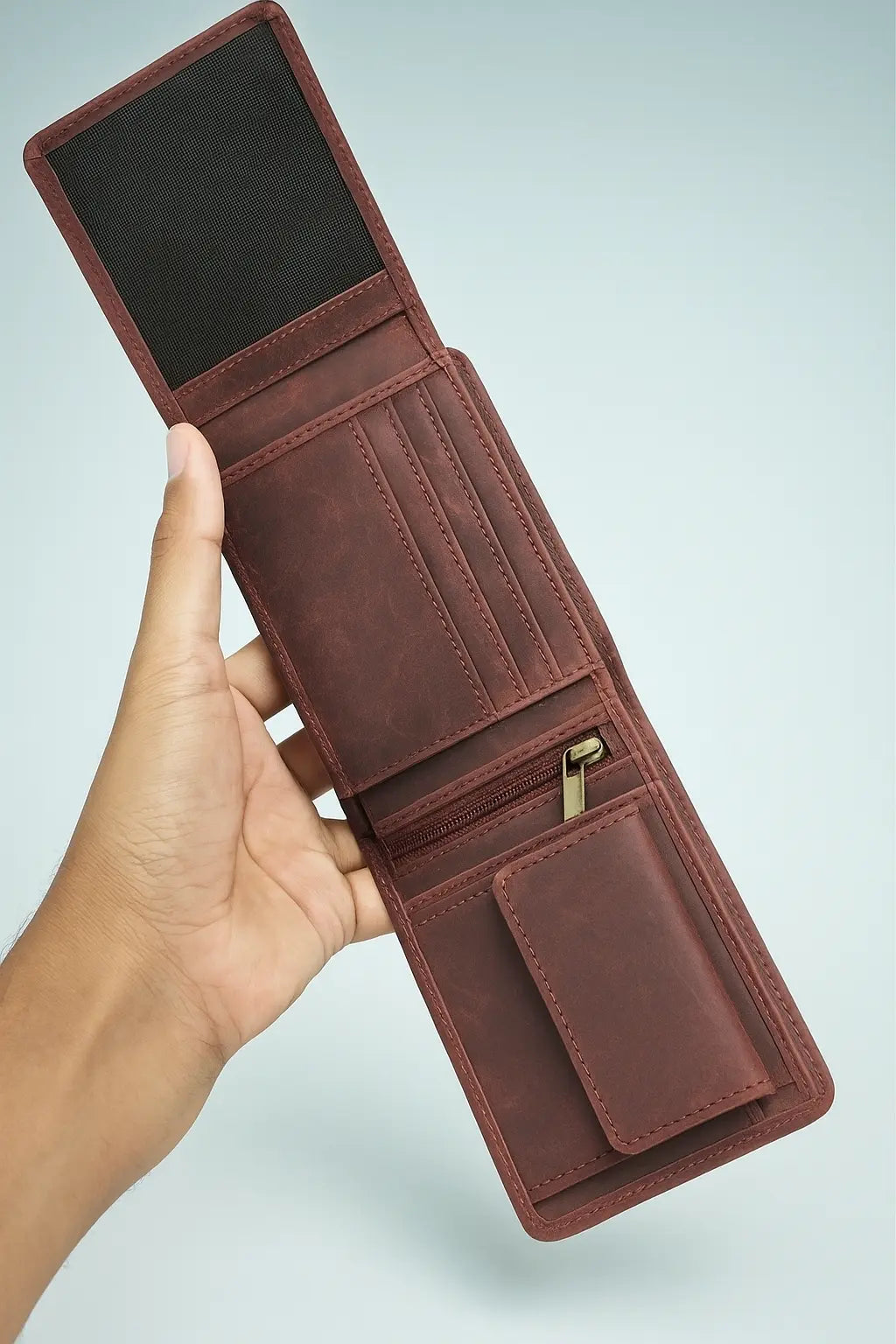 The Windsor – Men's Original Rugged Cherry Leather Wallet Montaro London